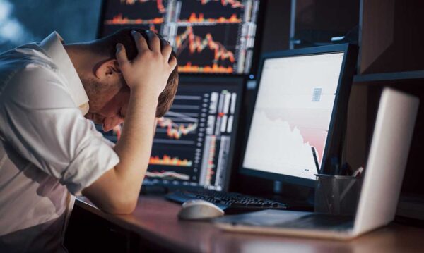 كيف تحمي نفسك من شركات التداول النصابة