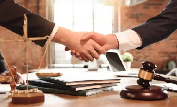 دعوى تقليد علامة تجارية