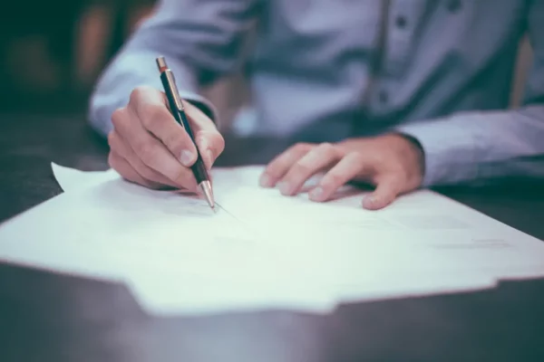الاجراءات اللازمة لتقديم مطالبة مالية في المملكة العربية السعودية