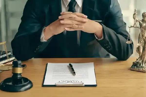 كيفية إرسال إخطار مطالبة مالية بشكل قانوني