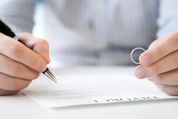 الشروط الأساسية لاستخراج تصريح زواج سعودي من أجنبية